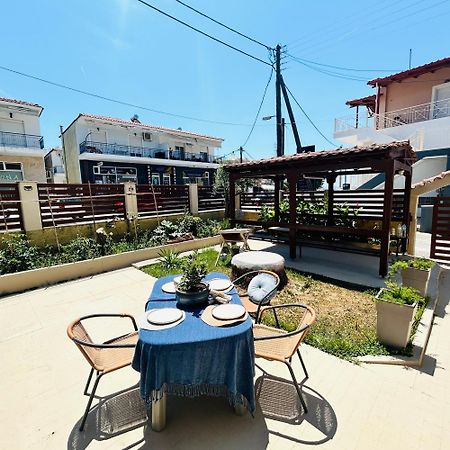 Ofrínion Next To The Beach Apartments מראה חיצוני תמונה