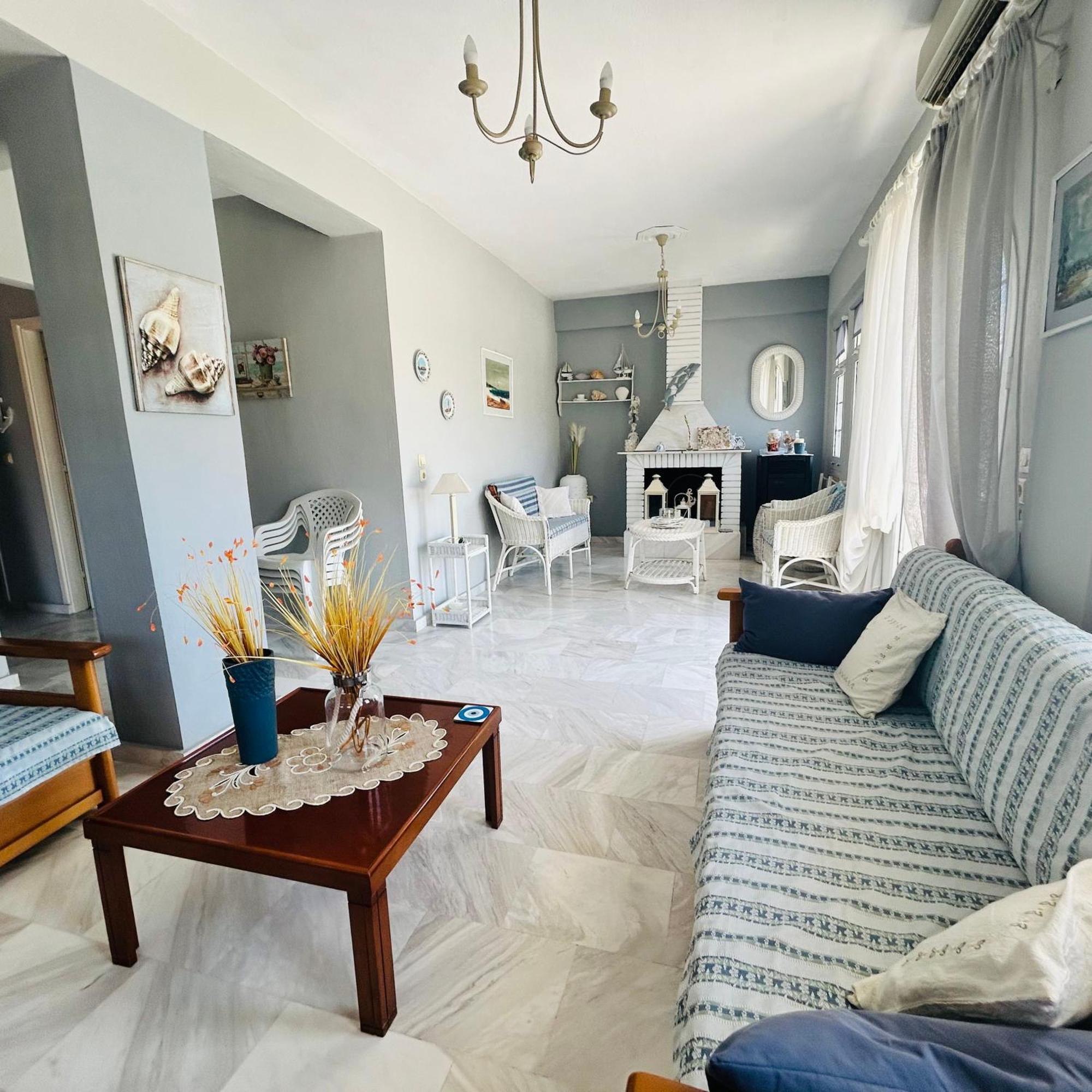 Ofrínion Next To The Beach Apartments מראה חיצוני תמונה
