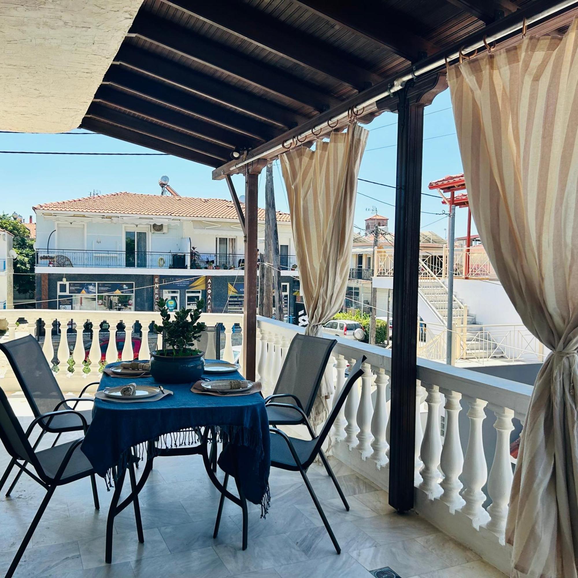 Ofrínion Next To The Beach Apartments מראה חיצוני תמונה